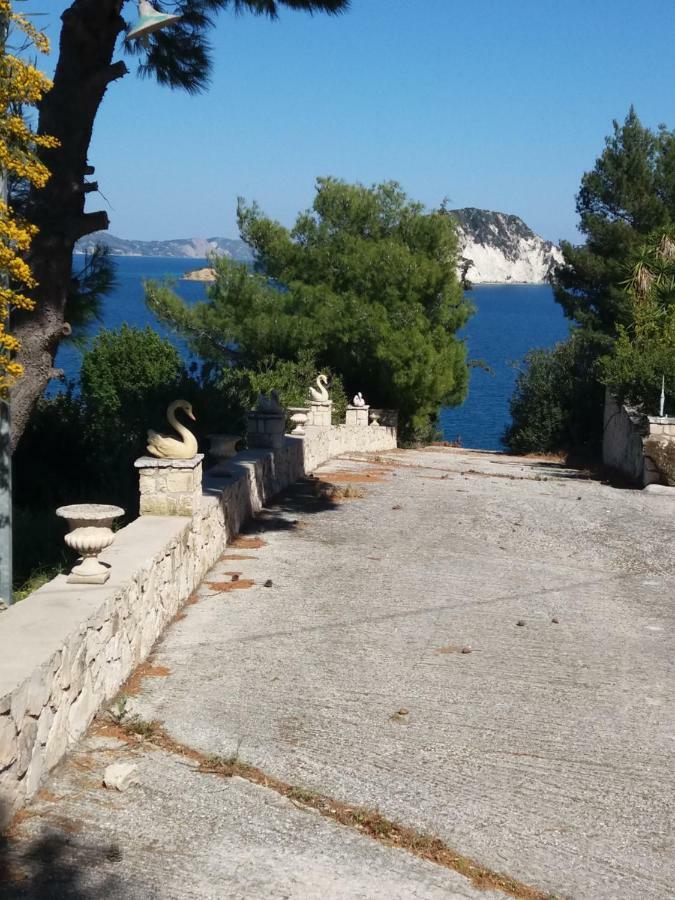 Villa Bella Vista Marathiás Eksteriør bilde